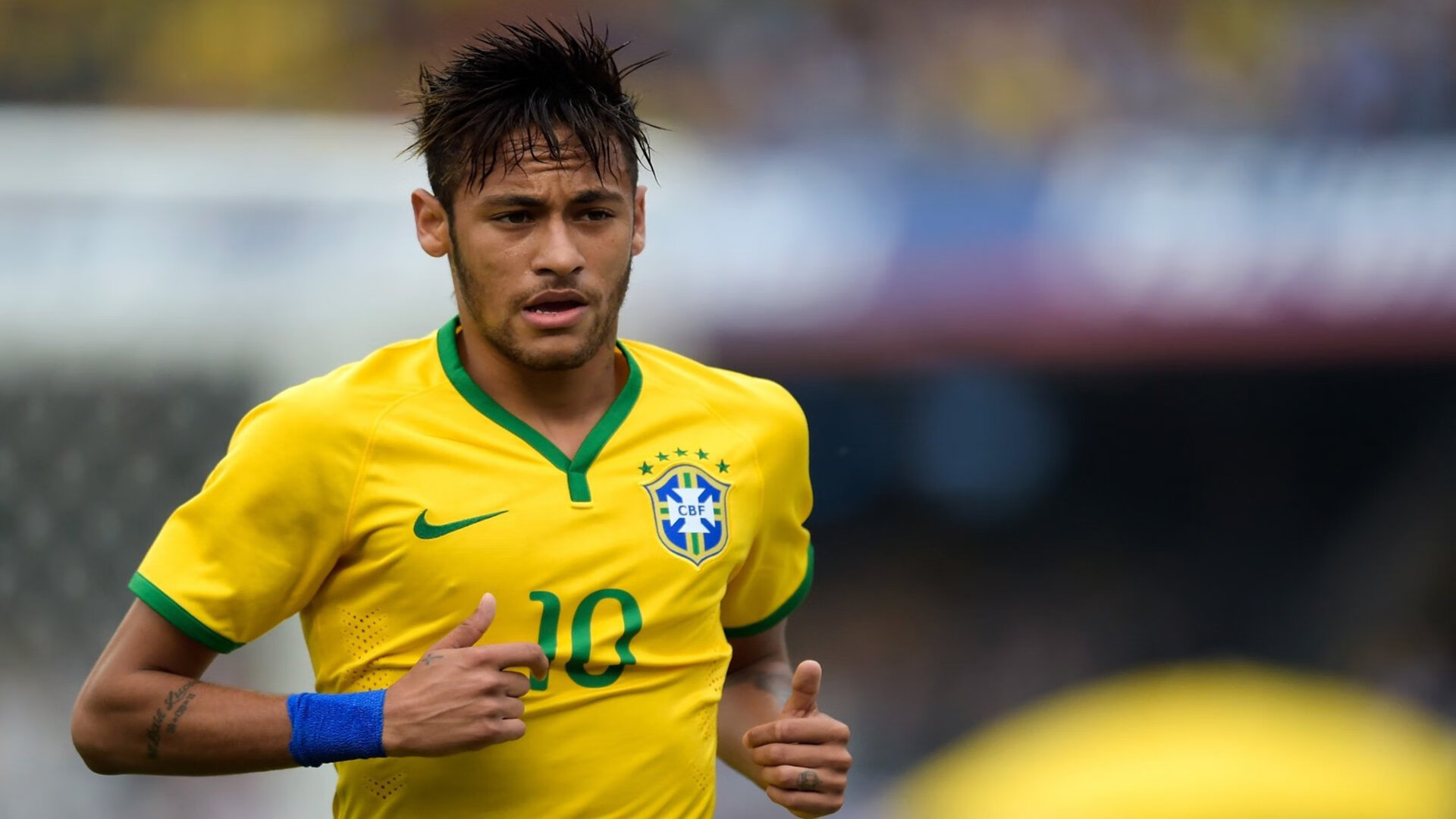 奥预赛中国足球战败 球迷分析比赛失误，中国足球比赛怎么样了